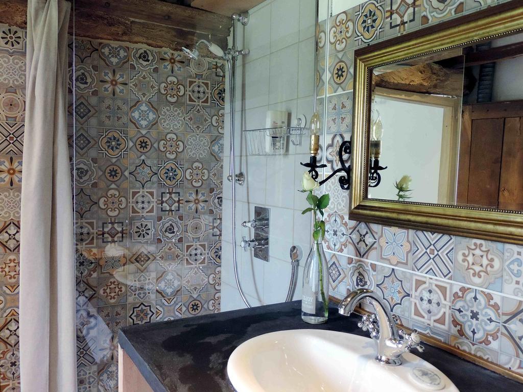 Domaine Lvd Avec Spa, Bois Et Riviere Privee La Bloutiere Dış mekan fotoğraf
