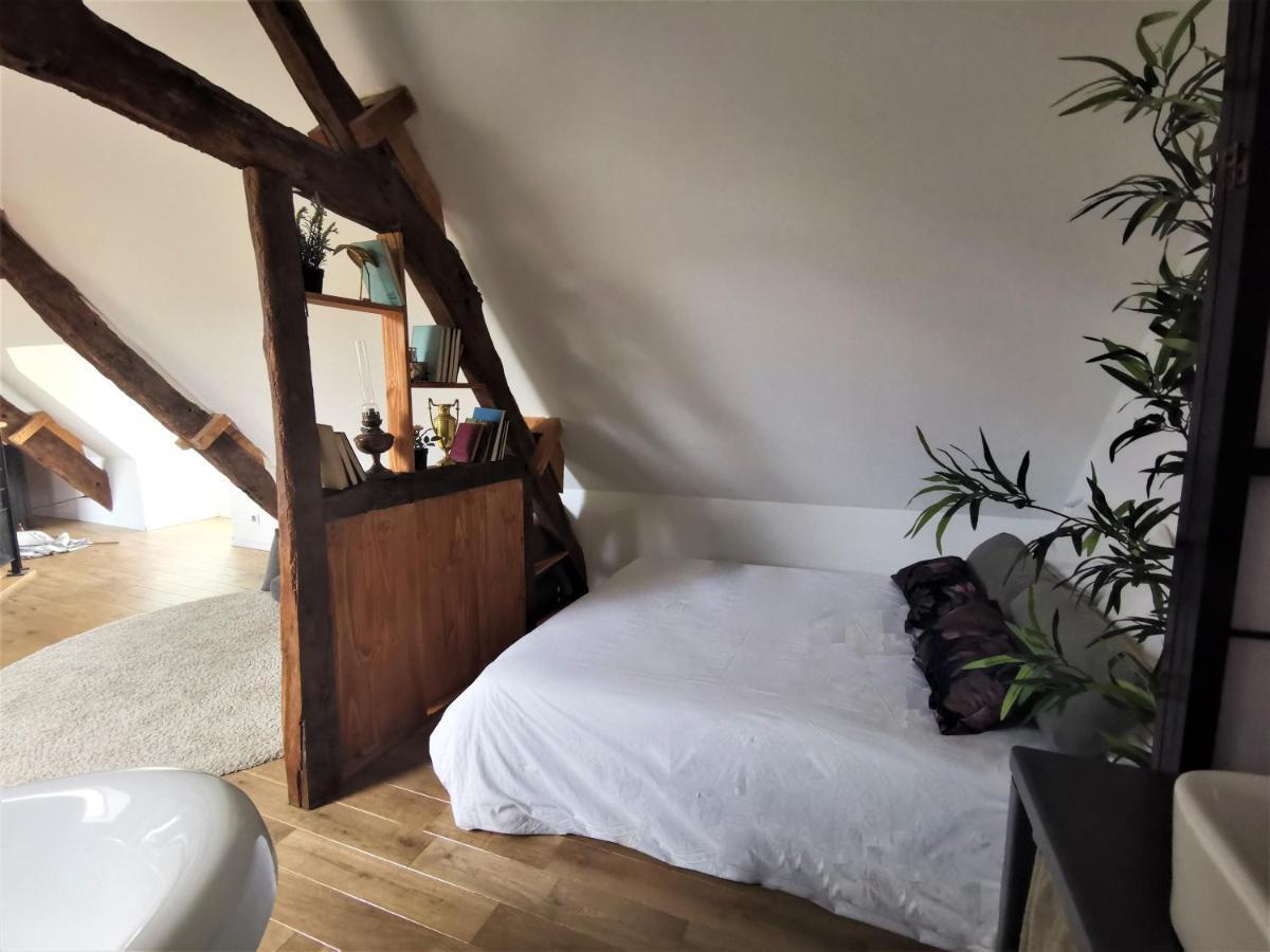 Domaine Lvd Avec Spa, Bois Et Riviere Privee La Bloutiere Dış mekan fotoğraf
